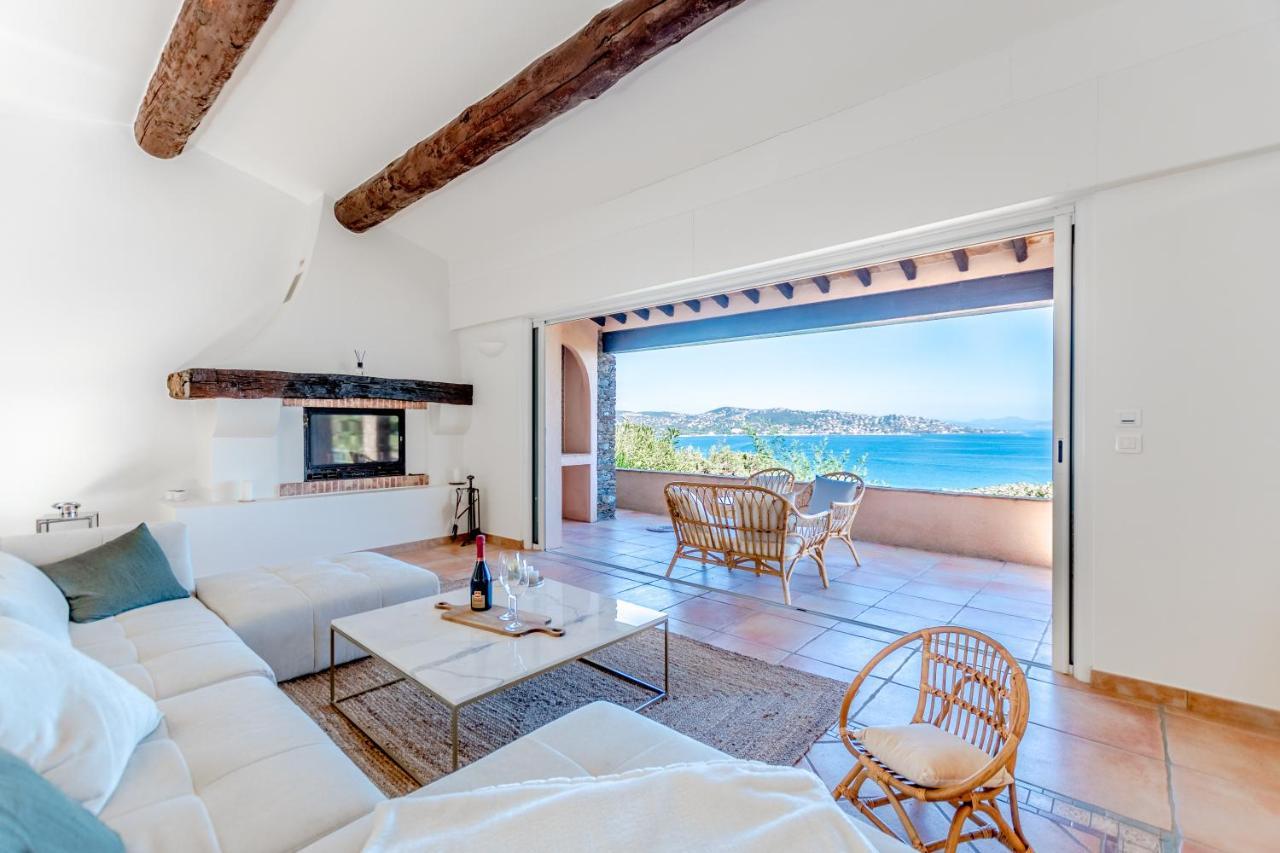 Superbe Villa, Incroyable Vue Mer, Piscine Chauffee, Climatisee Sainte-Maxime Kültér fotó