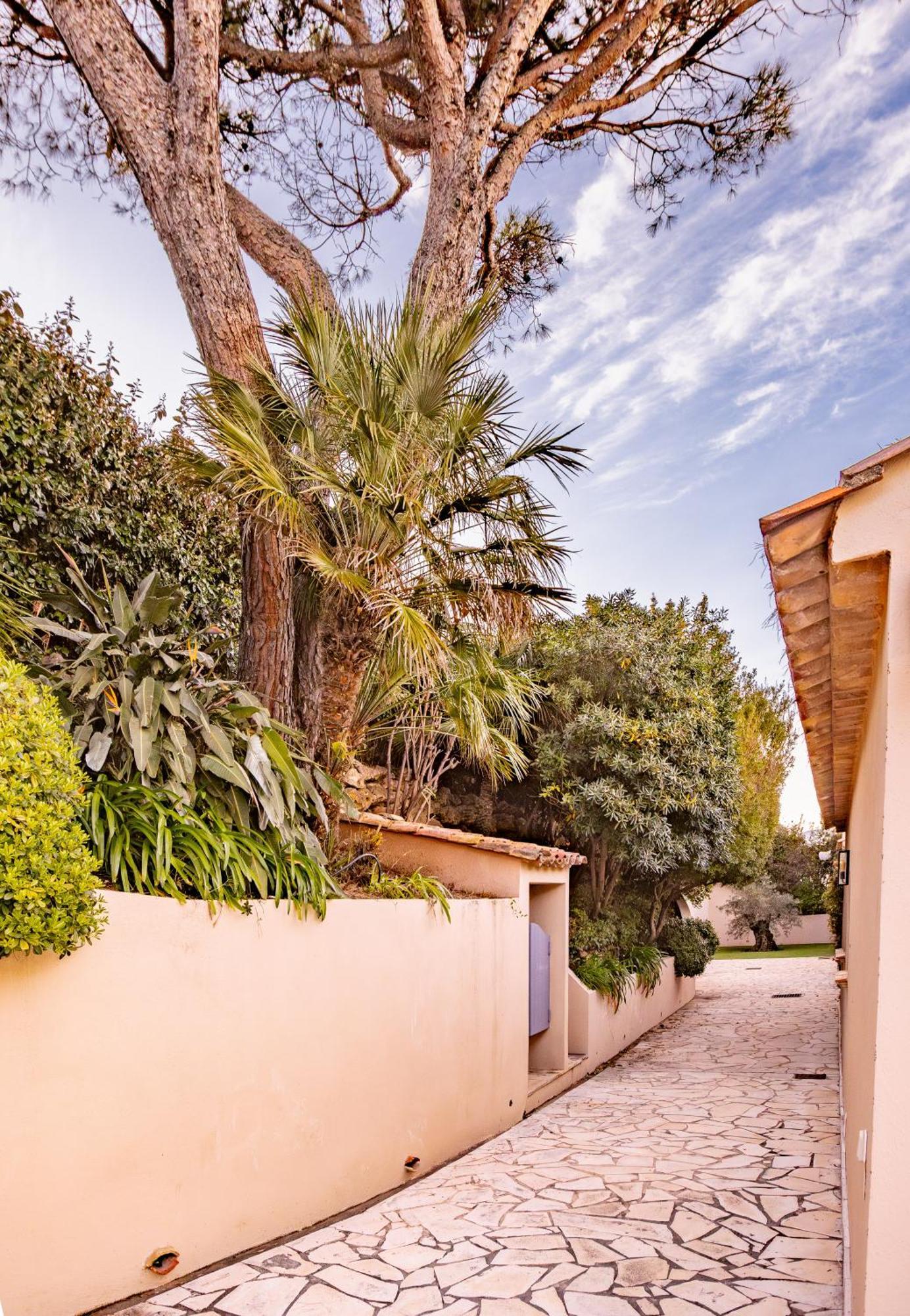 Superbe Villa, Incroyable Vue Mer, Piscine Chauffee, Climatisee Sainte-Maxime Kültér fotó