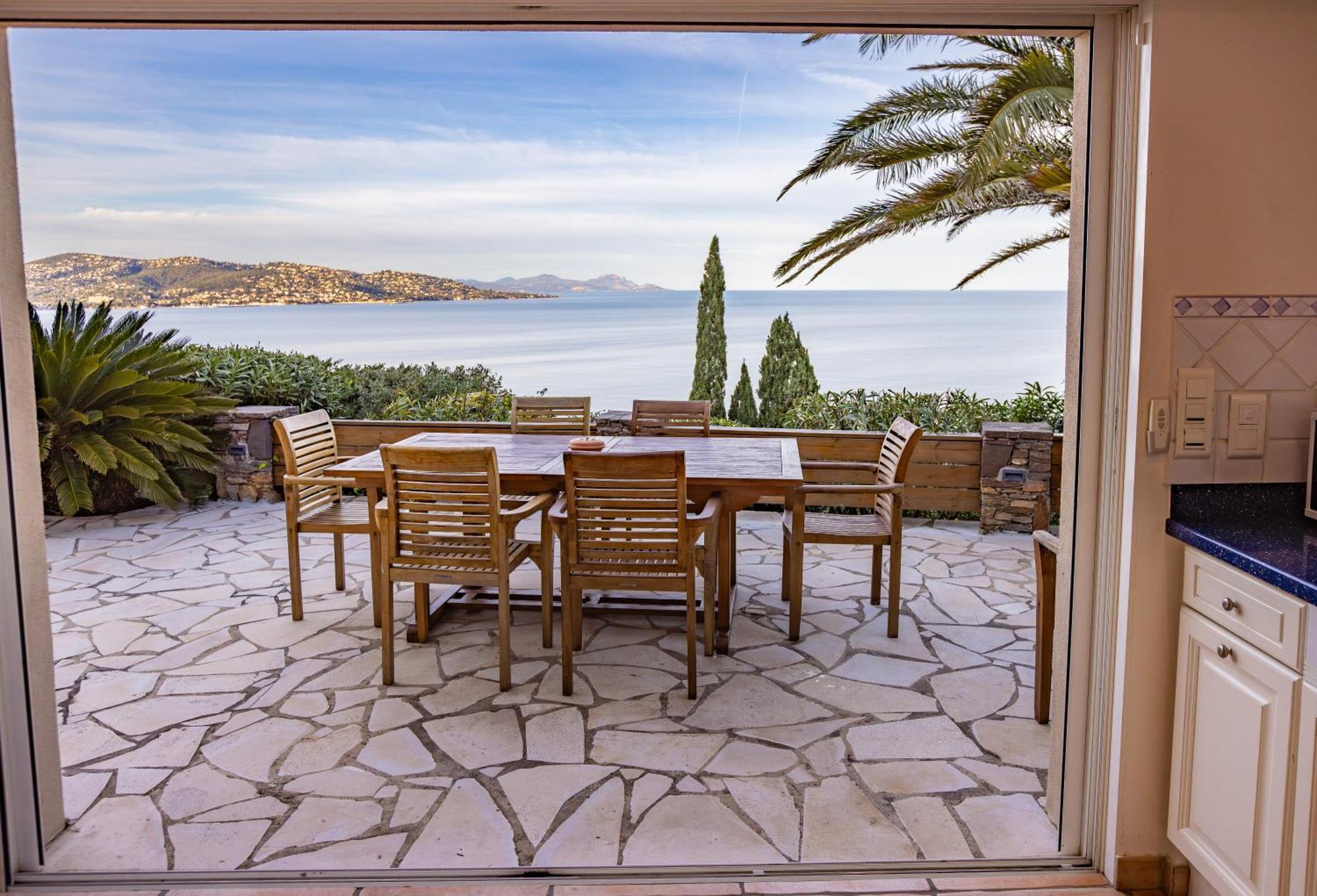 Superbe Villa, Incroyable Vue Mer, Piscine Chauffee, Climatisee Sainte-Maxime Kültér fotó