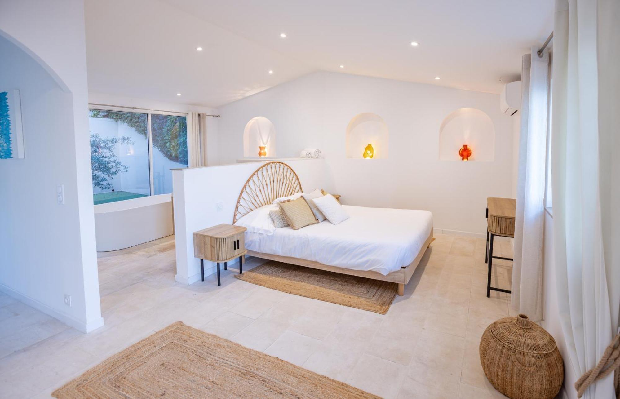 Superbe Villa, Incroyable Vue Mer, Piscine Chauffee, Climatisee Sainte-Maxime Kültér fotó
